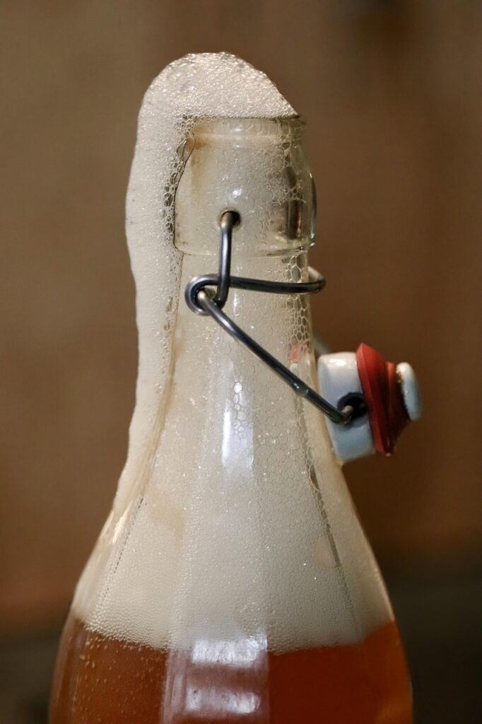 目元に効果的なアイクリームの発酵成分と高濃度のメリットは？