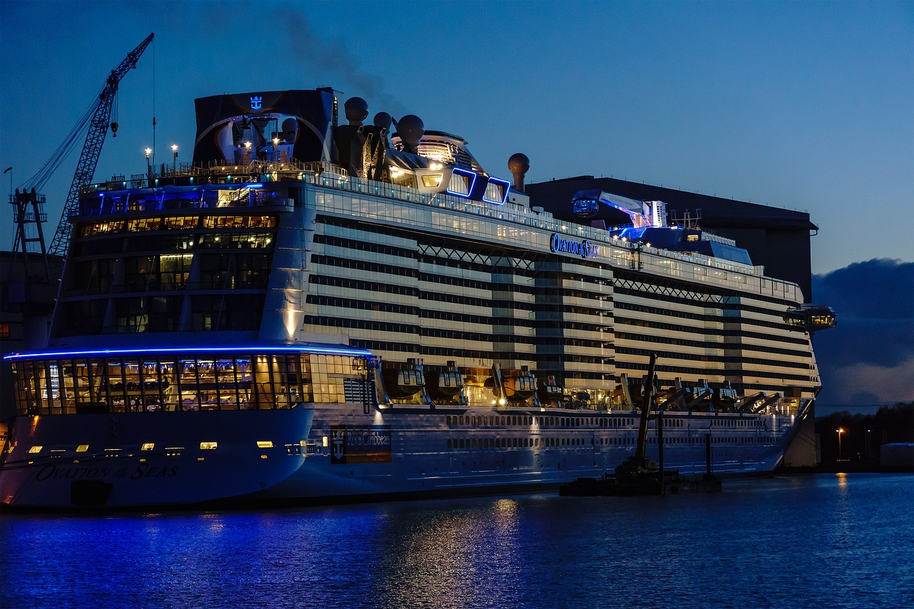 目元のたるみを解消するEMS美顔器の効果は？